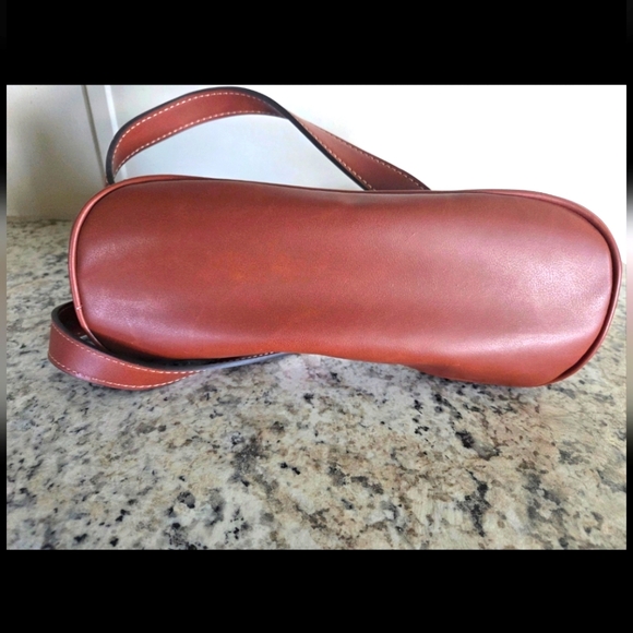 St Johns Bay Handbag - Picture 10 of 10